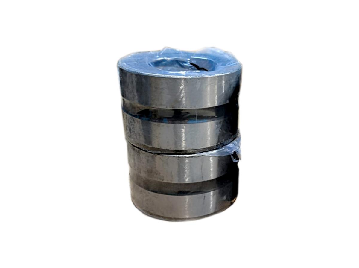 Втулка ZX330 4443885 Втулка ZX330 4443885